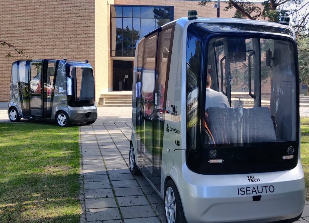 TalTech iseAuto bussid